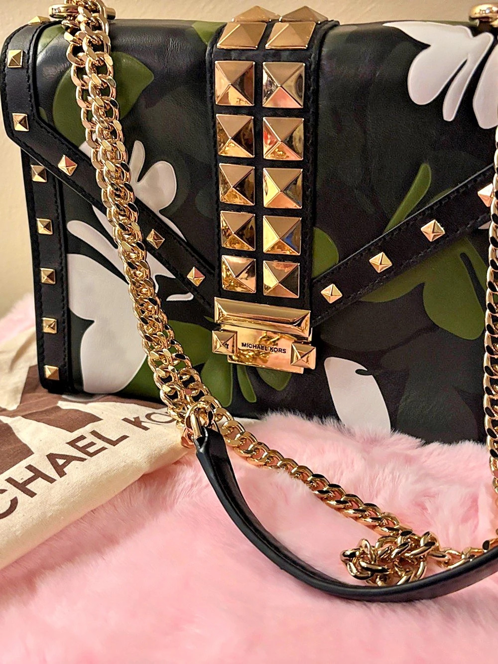 Michael Kors Whitney Large Butterfly Camo Convertible Shoulder Bag Shoulder Bag